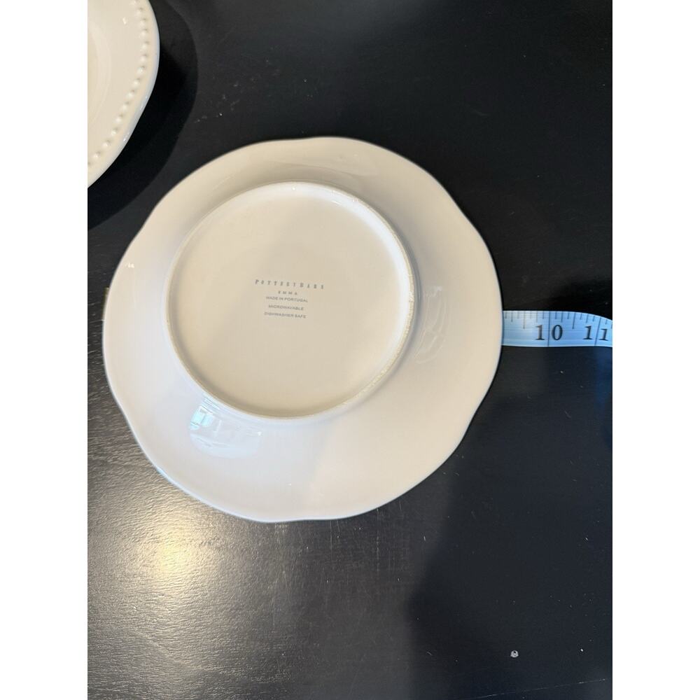 Pottery Barn Emma White Salad Plates 9" Set Of 4 GOOD Pre-owned H - Picture 2 of 5